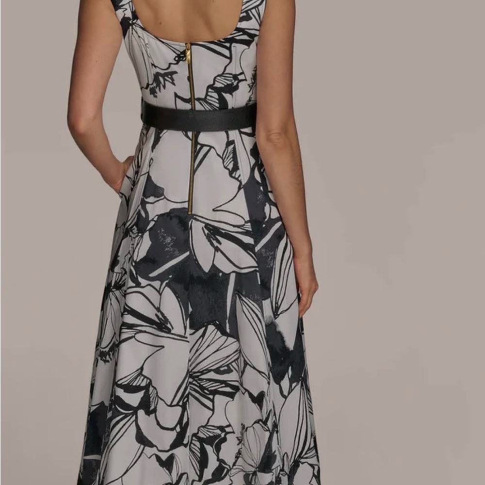 Donna Karan New York Black & White Floral Belted Maxi Dress- Plus Size - Picture 5 of 16